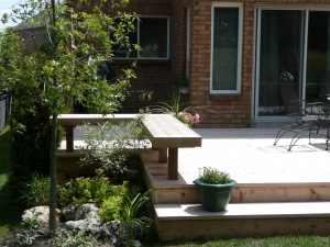 deck-bench-and-garden